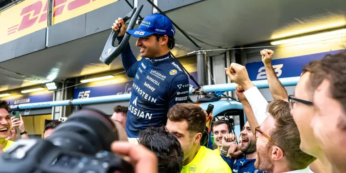 Carlos Sainz Shocks the World: First Williams Podium Signals Historic Breakthrough in F1!