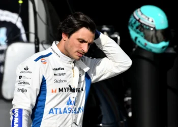 F1 Showdown: Fans Divided Over Sainz-Bearman Collision – Was the Penalty Fair?