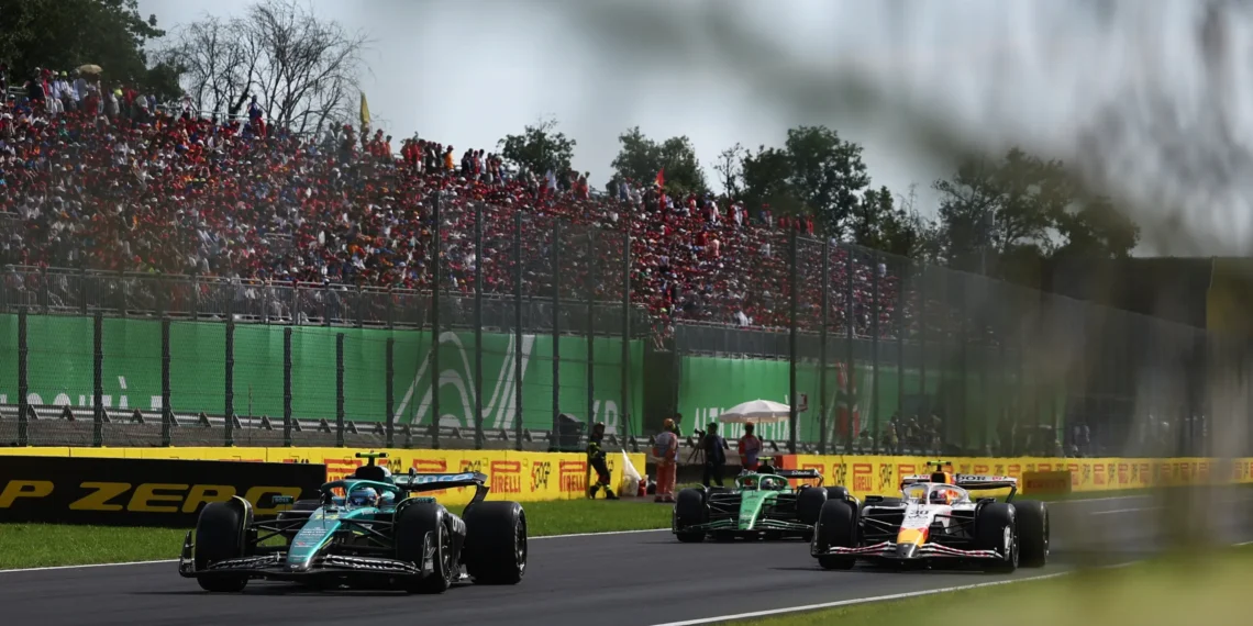 VIDEO – Fernando Alonso’s Shocking Italian GP Retirement: ‘Unbelievable’ Suspension Failure Sparks Outrage!