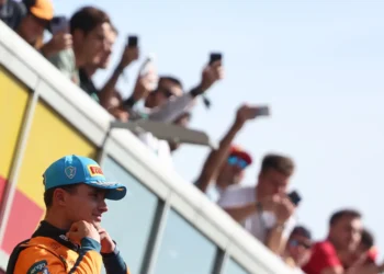 Lando Norris Breaks Silence on McLaren’s Costly Pit Stop Blunder in Italian Grand Prix Drama