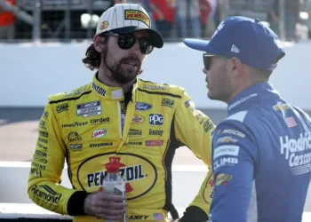 Blaney and Larson’s Tense Pit Confrontation Sparks Controversy After WWTR Chaos!