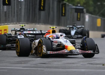 Liam Lawson’s Stunning Performance Shakes Up Red Bull’s Driver Dilemma Ahead of 2026!