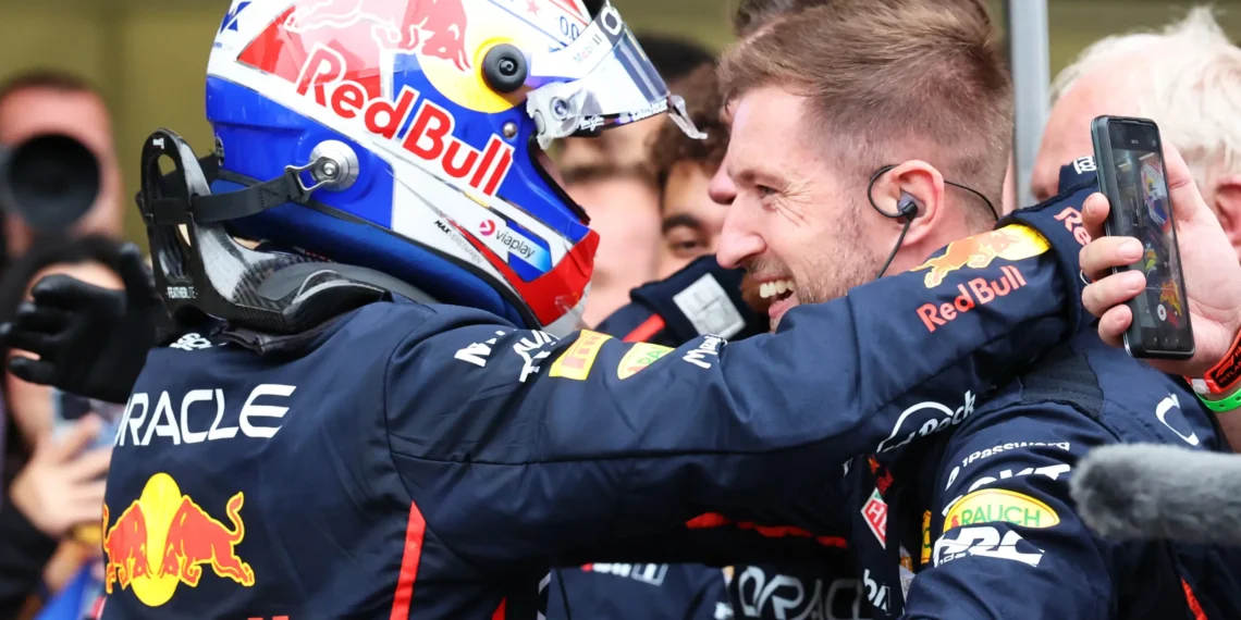 Villeneuve Declares Verstappen the Sole Champion of F1, Sparking Controversy and Debate!