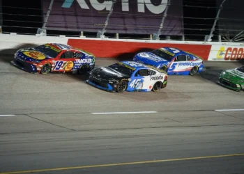 Chase Briscoe Secures Thrilling Back-to-Back Victory at Southern 500, Punching Playoff Ticket!