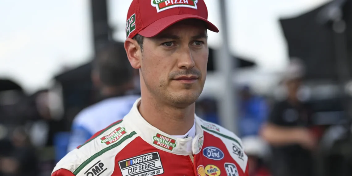 Chase Elliott and Joey Logano’s Playoff Dreams Hang by a Thread as Bristol Showdown Approaches