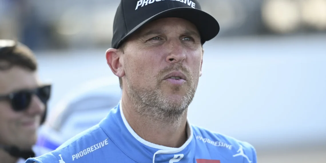 Denny Hamlin Dominates with Thrilling Pole Position Victory Over Kyle Larson in NASCAR Cup Showdown