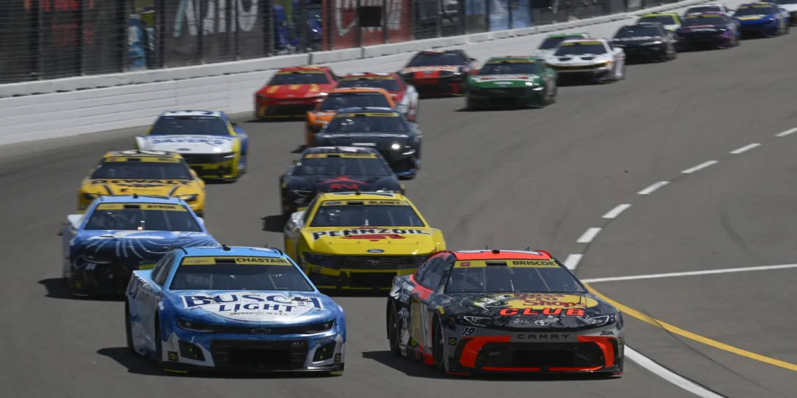 Playoff Panic: Which NASCAR Stars Face Devastating Elimination at Bristol’s High-Stakes Showdown?