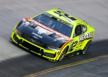 Ryan Blaney’s Heartwarming Nephew Pep Talk Sparks Victory Vibes at Bristol Night Race!