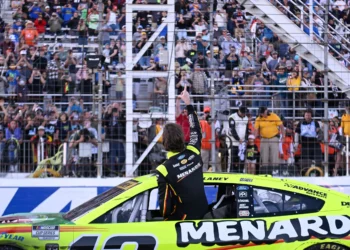 Ryan Blaney Celebrates Michael Jordan’s Epic Gift After Dominant Loudon Race Victory!