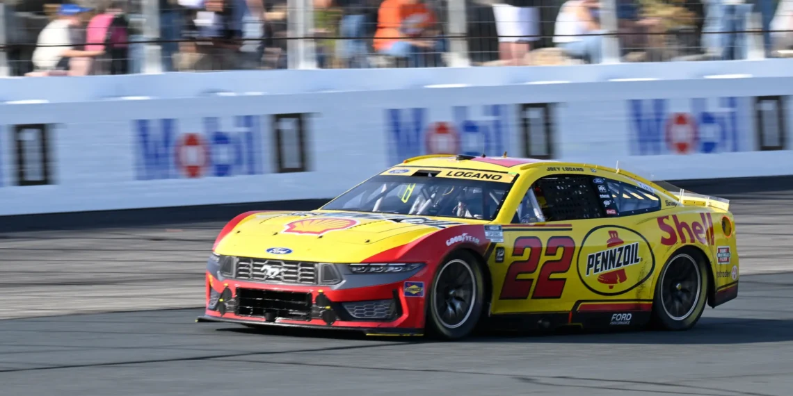 Penske’s Tire Catastrophe Strikes Again: Blaney and Logano Face Disaster at NASCAR Kansas Practice