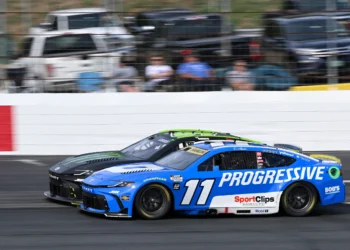 Denny Hamlin Declares 23XI Racing’s Playoff Survival a High-Stakes “Must-Win” Showdown!