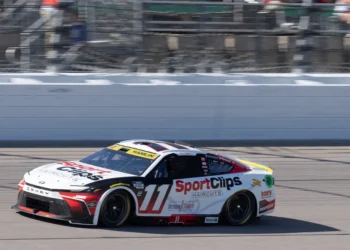 Unapologetic Denny Hamlin Defends Controversial Kansas Finish: Fans Demand Explanation Denied
