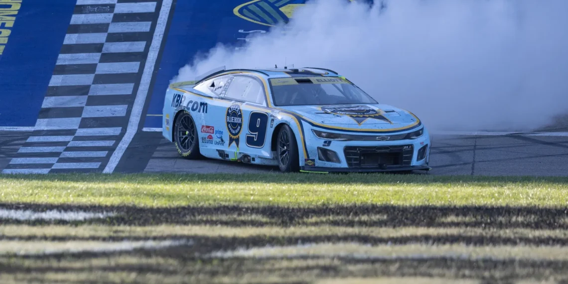 VIDEO – Chase Elliott Reveals Shocking Truth Behind Denny Hamlin’s Controversial Move on Bubba Wallace