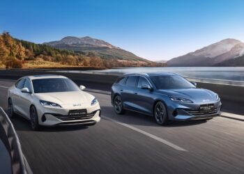 BYD Seal 6 DM-i chega ao mercado nacional: conheça os preços