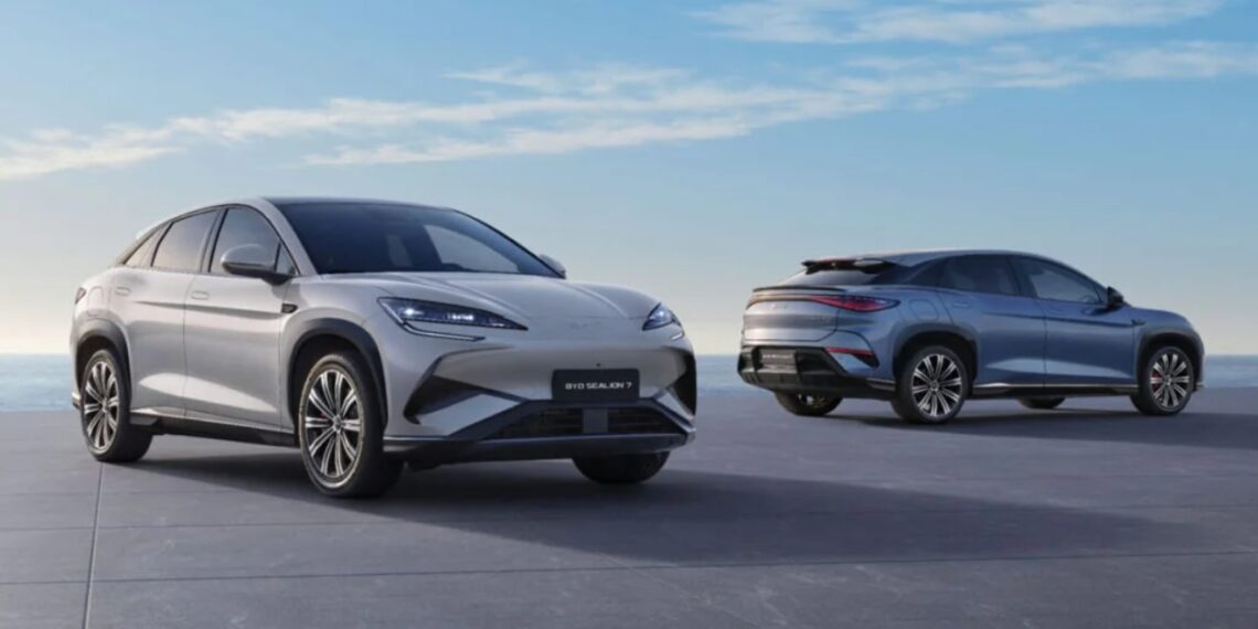 BYD volta a liderar a tabela de vendas de ligeiros de passageiros 100% elétricos no mercado nacional