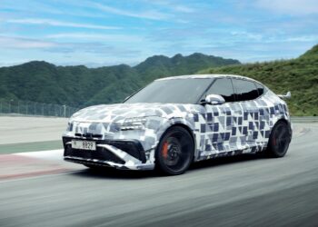 Genesis GV60 Magma conclui testes finais de desempenho