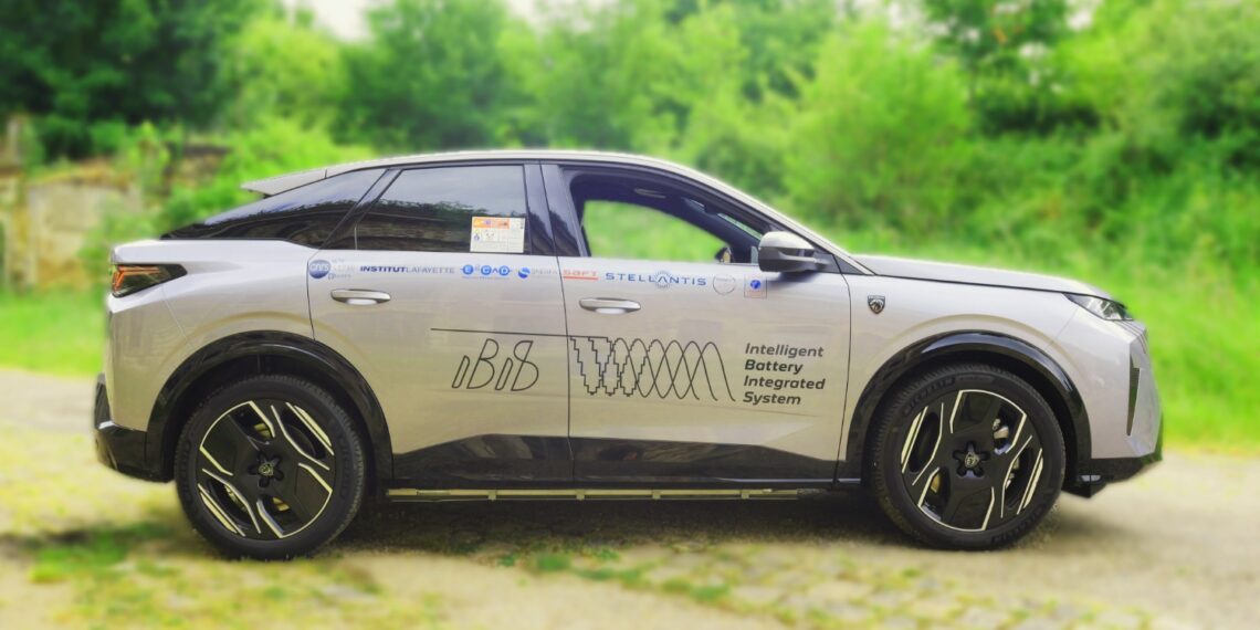 Stellantis testa revolucionário sistema integrado de bateria inteligente