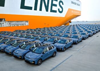 Leapmotor B10 já embarcou rumo à Europa