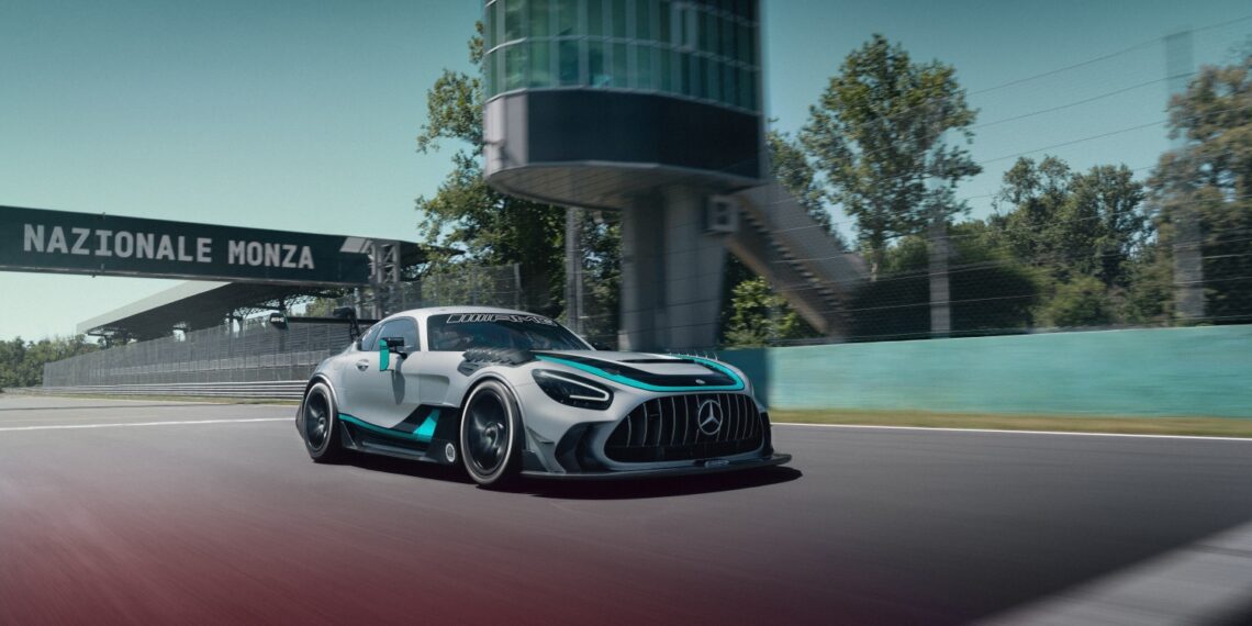 Novo Mercedes-AMG custa mais de €679 mil e só pode ser conduzido em pista