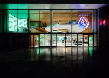 Novo espaço cultural da Renault dá vida aos Campos Elísios