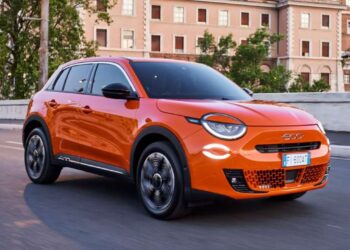 Fiat 600e recebe cinco estrelas nos testes Green NCAP