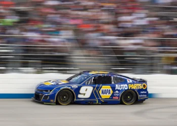 Chase Elliott Dominates Cup Series Practice at Martinsville, Eyes Elimination Race Victory!