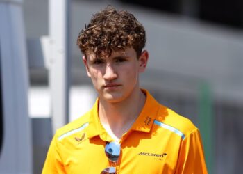 Alex Dunne’s Shocking McLaren Exit Sparks Red Bull Speculation: What’s Next for the F2 Star?