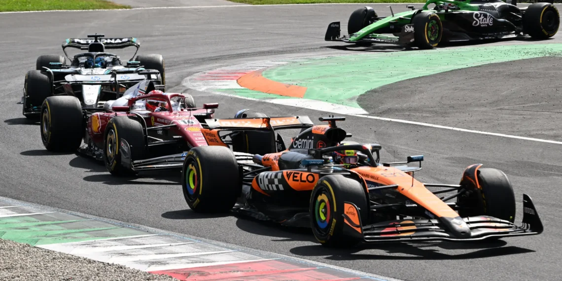 F1 Showdown: Can Oscar Piastri Hold Off Verstappen and Norris in Thrilling Final Rounds?