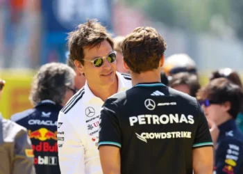 Toto Wolff Teases Groundbreaking George Russell 2026 Contract as Tension Mounts in Mercedes Negotiations