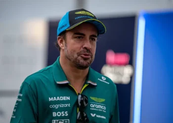 Alonso Shatters Records in Thrilling FP1 Showdown at F1 2025 Singapore Grand Prix