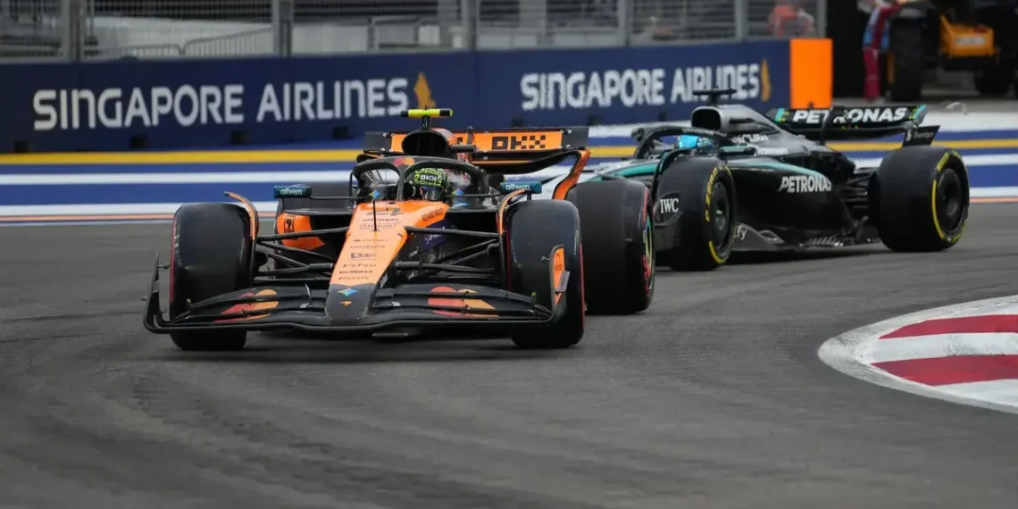 Lando Norris Faces Frustration After „Disastrous“ Singapore GP Practice, Collides with Leclerc