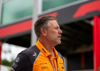 McLaren’s Zak Brown Hails Norris and Piastri: Champions Rising to Unstoppable Greatness!