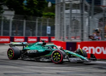 Heart-Stopping Chaos at Singapore GP: Lance Stroll and Alpine Drivers Shockingly Eliminate in Q1!