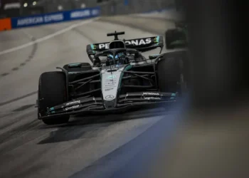 George Russell Shatters Expectations with Stunning Pole Position at F1 Singapore Grand Prix!