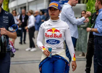 Chloe Chambers Shatters Records in Thrilling 2025 Formula E Women’s Test Morning Showdown!