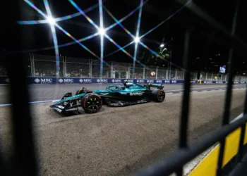 Fernando Alonso’s Explosive Radio Rant: Hamilton’s Brake Issues Spark Controversy at Singapore GP