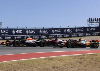 McLaren Faces Crucial Decision as Verstappen Hunts Down Championship Glory!