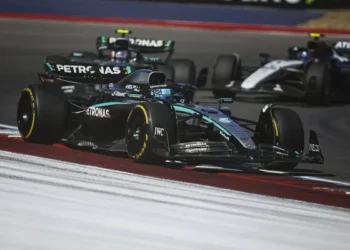Mercedes F1 Team Faces Backlash Over ‘Stupid’ George Russell Contract Controversy!