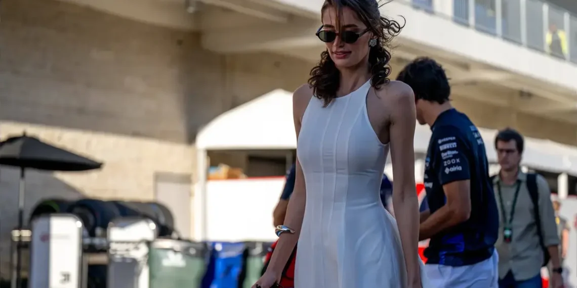 F1 Showdown: Sainz Slams TV Coverage for Ignoring Race Action in Favor of Girlfriend Reactions!