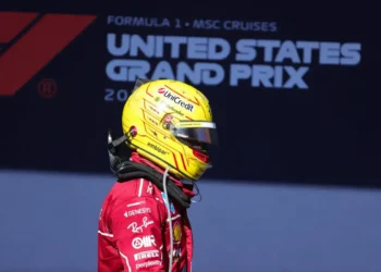 Hamilton’s Heartbreak: 19 Races Without a Podium – A Dramatic Day at the US GP!