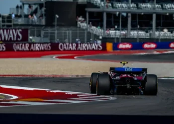 Lewis Hamilton’s Heart-Stopping Last-Lap Puncture Scare Almost Costs Him Points in US GP
