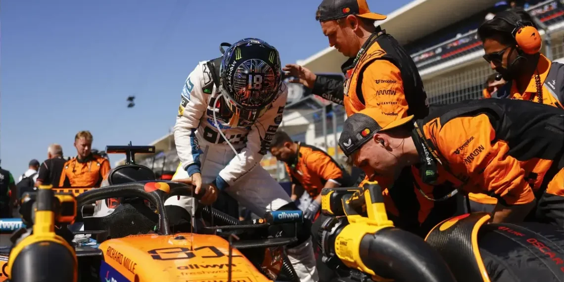 Oscar Piastri Faces Intense Pressure in F1 Title Chase as Wobble Sparks Downward Spiral Warning