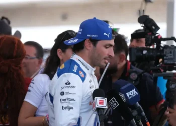 Sainz Faces Severe FIA Penalty After US GP Chaos as Verstappen Calls Out Norris!