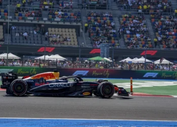 Red Bull F1 Rookie Faces Stewards‘ Warning After Controversial Mexico GP Incident With O’Ward