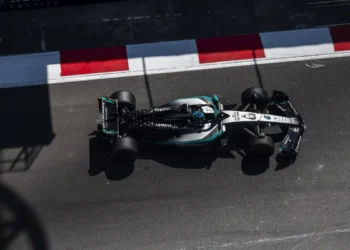 George Russell’s Shocking ‘Lose-Lose’ Verdict on Max Verstappen’s Potential Mercedes Move!