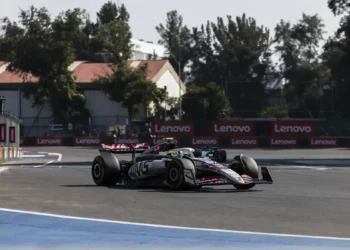 George Russell Reveals Game-Changing Strategy to Silence Max Verstappen Transfer Rumors