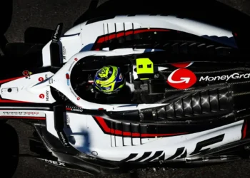 Ollie Bearman: The Rising Star Struggling to Secure His Ferrari Future in F1