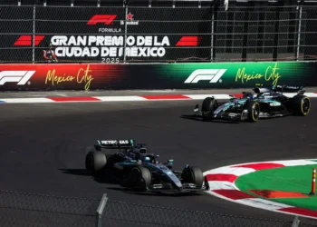 George Russell Slams Mercedes Team Orders Delay: „We Deserve Better Than This Frustration!“