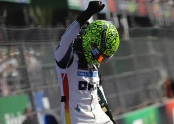 McLaren’s Bold Stand Against Sabotage Rumors: Final Four Races Will Decide Championship Fate!