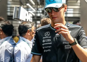 George Russell Reveals Shocking Performance Clause: 2027 Future Hangs by a Thread!